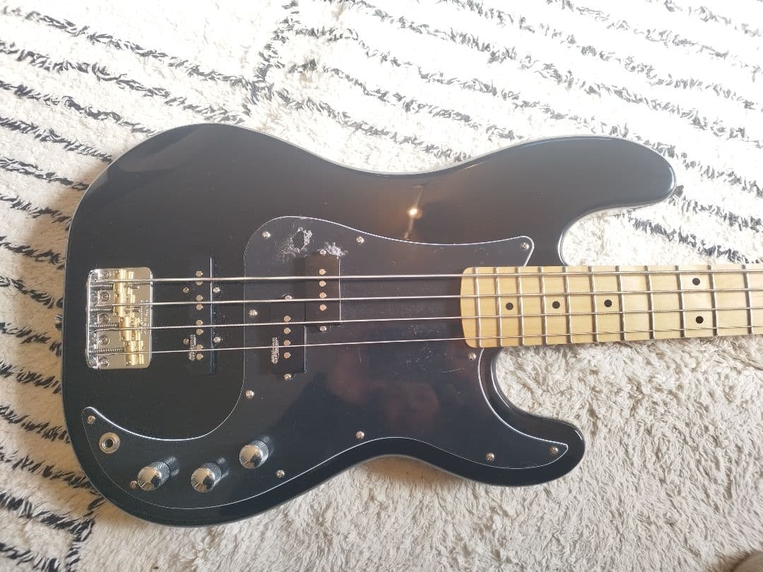 【ほぼ新品!!】Vintage V42BLK プレベ/ジャズベ TheBONEZ