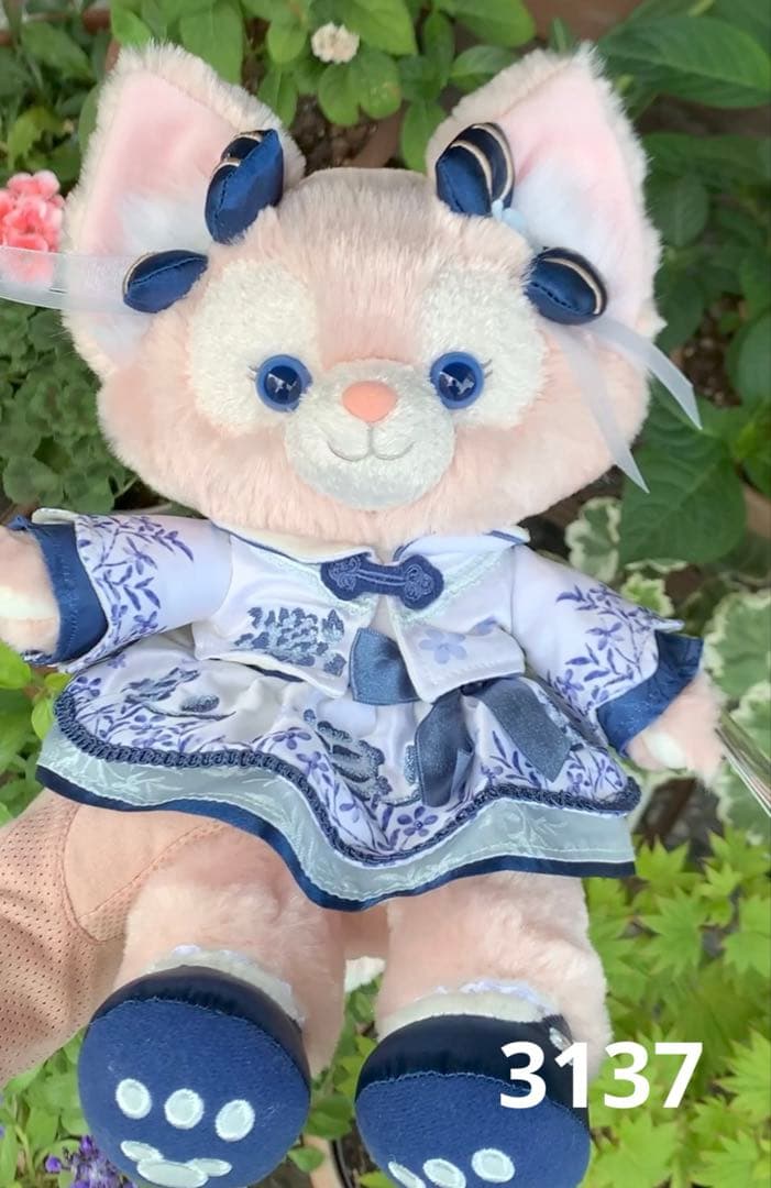 ちゃる❤︎₍ᐢ..ᐢ₎様　上海ディズニー　冬　クリスマス　リーナベル　ぬいぐるみm