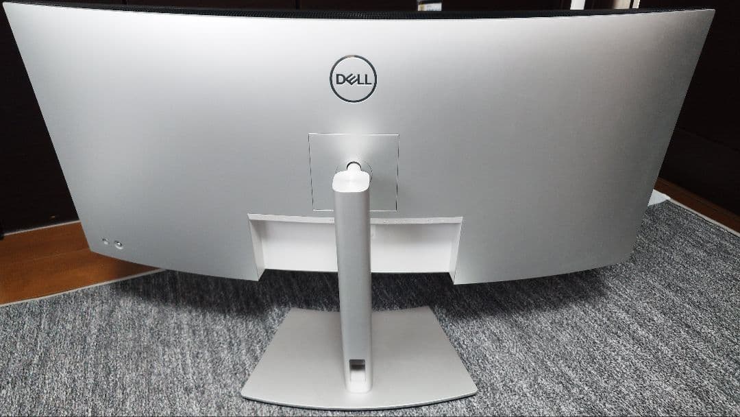 Dell モニター U4021QW　#メルカリでハロウィン