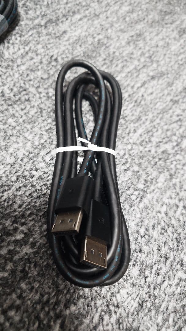 Dell モニター U4021QW　#メルカリでハロウィン