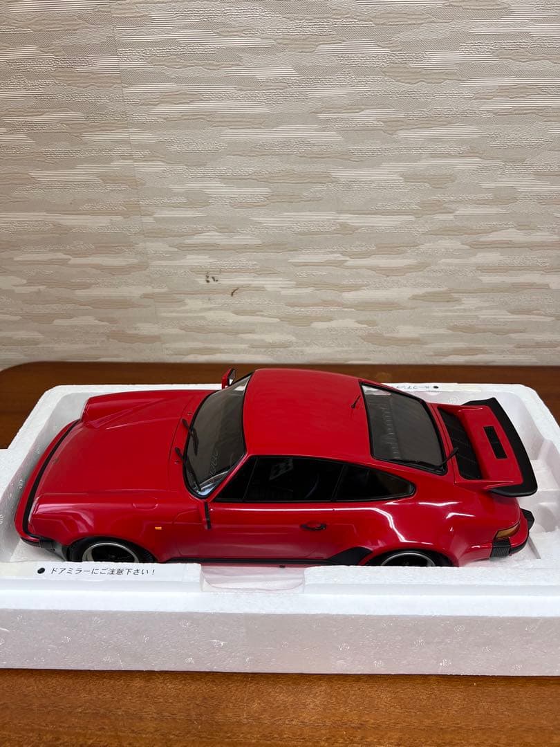 No403ミニカー1/12MINICHAMPS PORSCHE 911turbo