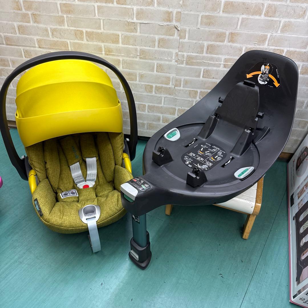 サイベックス ベビーシート＆ベース　Cloud Z i-size Plus