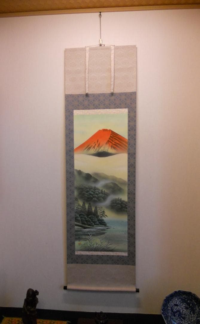 掛け軸 竹内松風 赤富士 絹本 希少 軸装 茶道具 掛軸 美品 です。