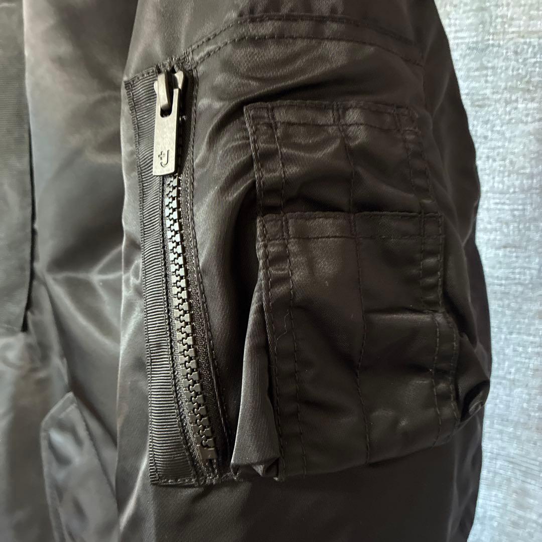 【+J2026復刻】ユニクロハイブリッドダウンオーバーサイズ　MA1 サイズL