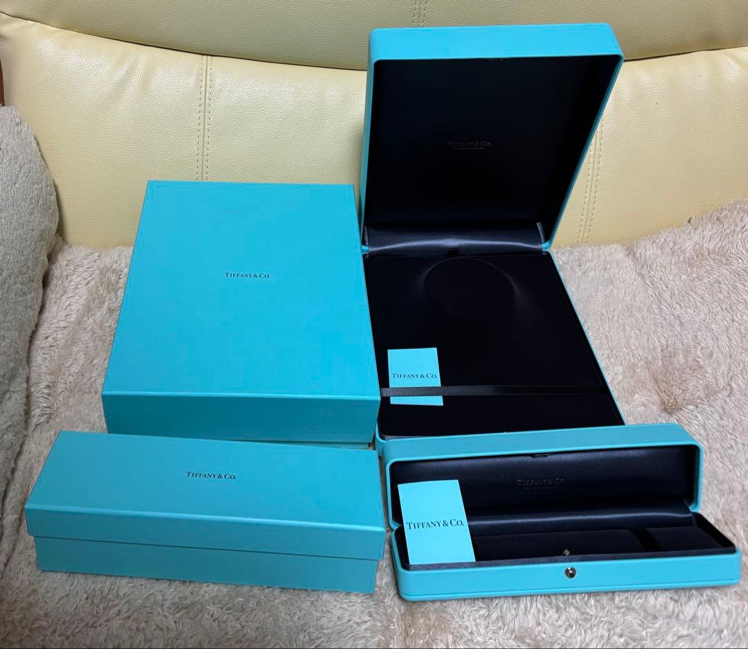 ティファニー ネックレス ・ブレスレット　ケース　空箱 紙袋