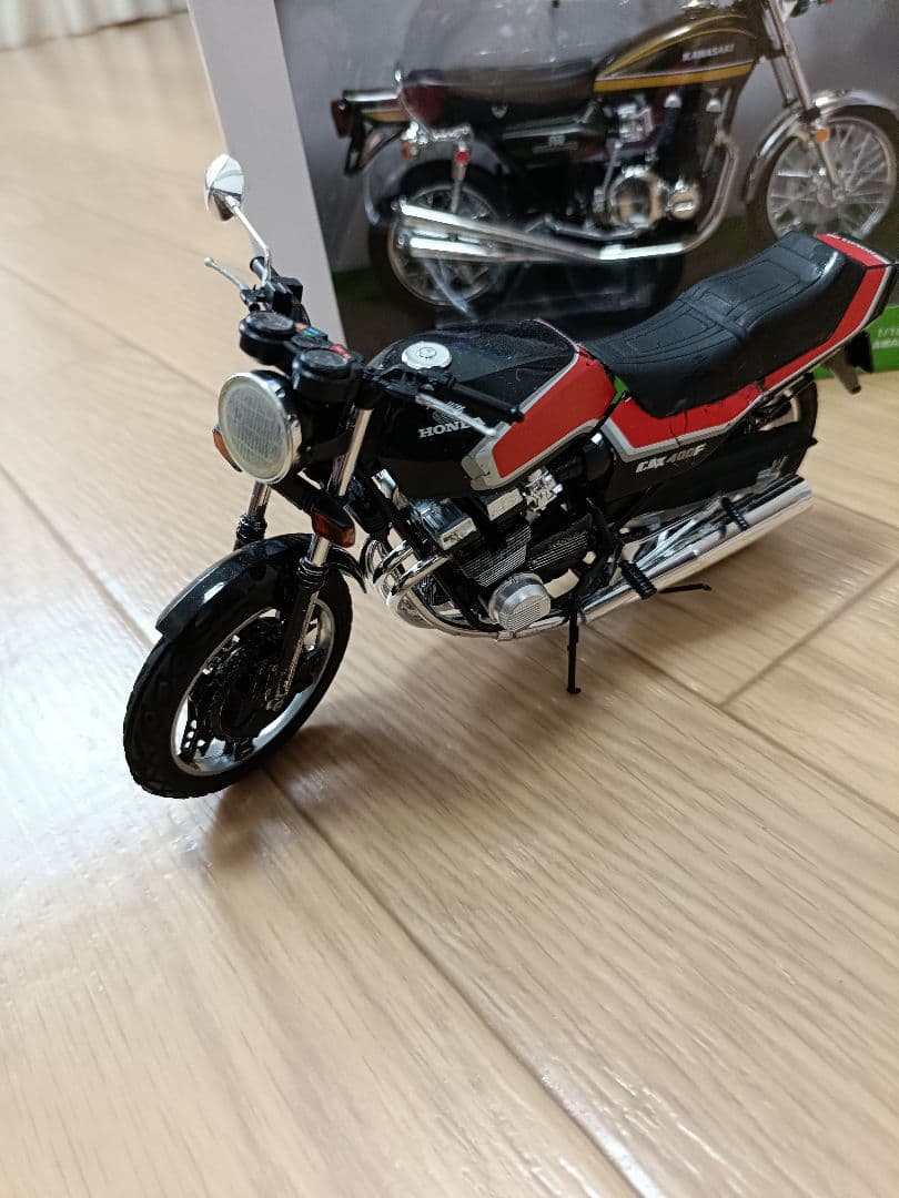 青島 1/12スケール Z2 750-RS 、CBX400 F2 （制作途中）
