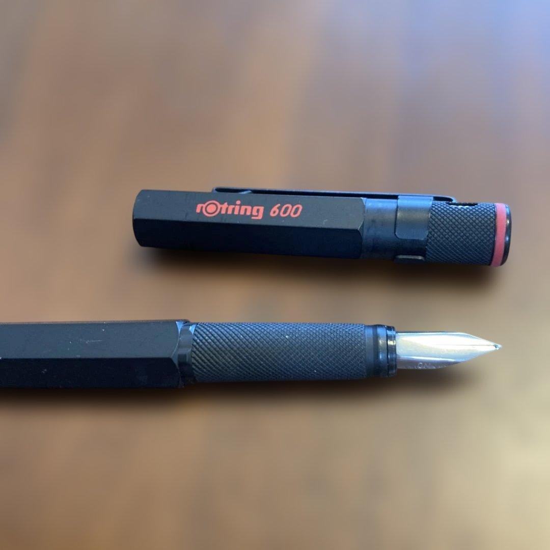 ロットリング　600 万年筆