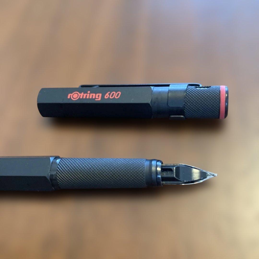 ロットリング　600 万年筆