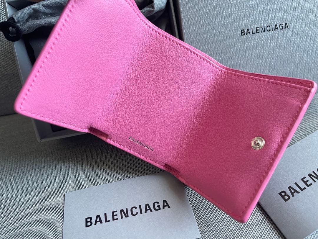 バレンシアガ⭐︎三つ折りウォレット⭐︎ピンク⭐︎ペーパーミニ⭐︎未使用新品/箱・化粧袋付