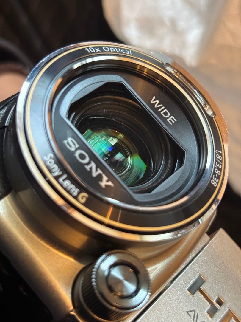 【美品】SONY HDR-CX560V ハンディカム ビデオカメラ シルバー