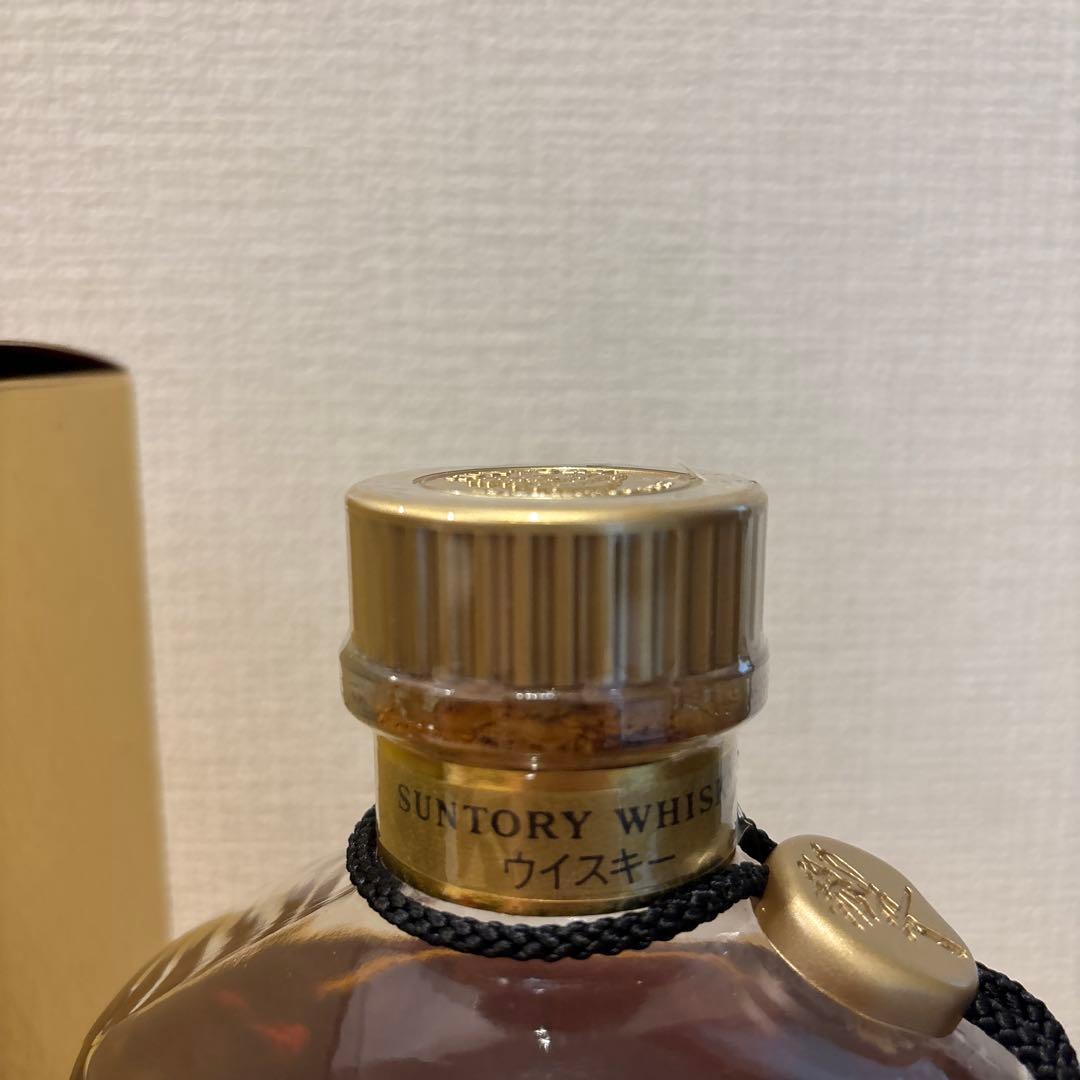 サントリーウイスキー響　裏ゴールドラベル　箱付き　未開封（19）