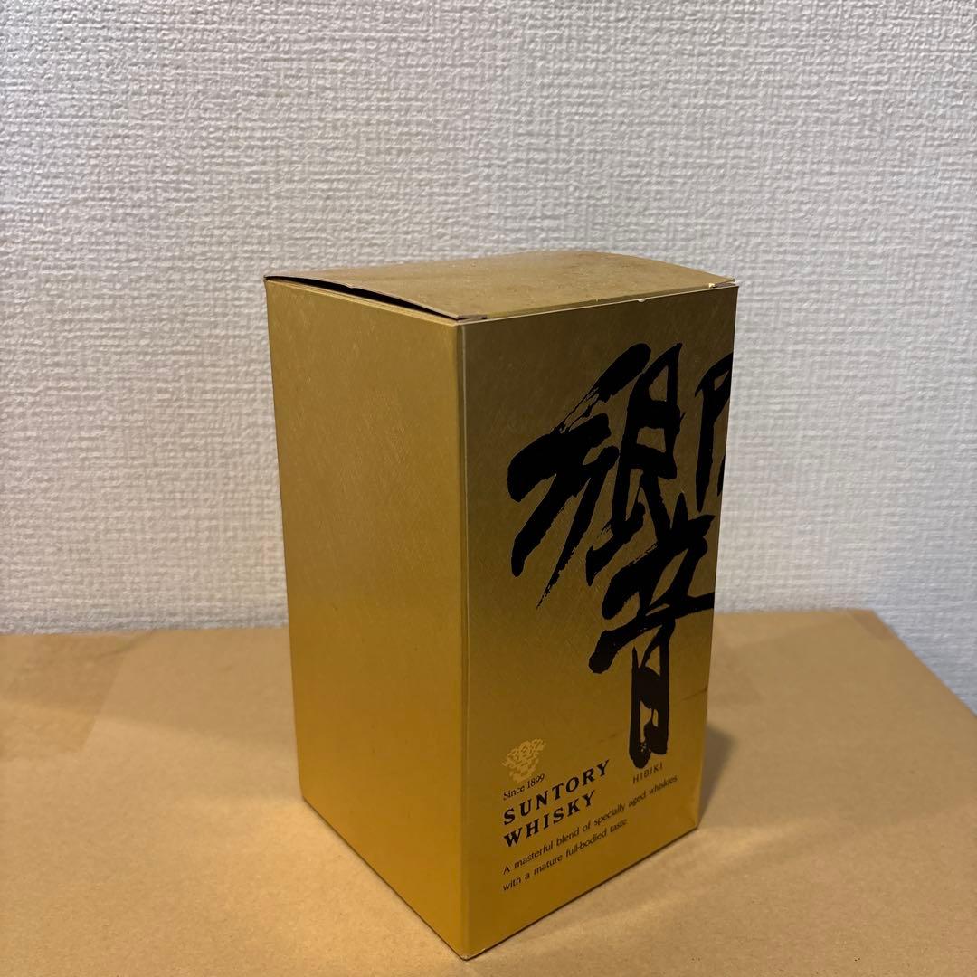 サントリーウイスキー響　裏ゴールドラベル　箱付き　未開封（19）