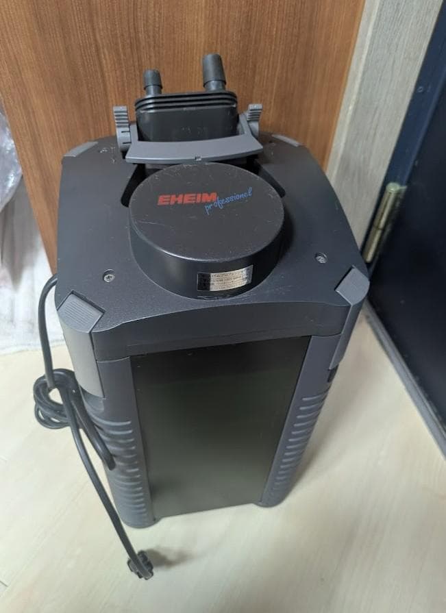 EHEIM プロフェッショナル　2228　外部フィルター 60HZ 西日本用