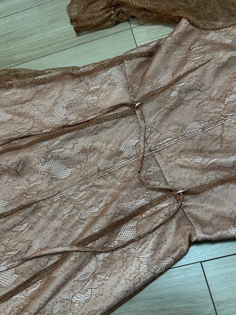 グリッターレース袖付きフィット&フレアパーティードレス　結婚式　お呼ばれ　ドレス