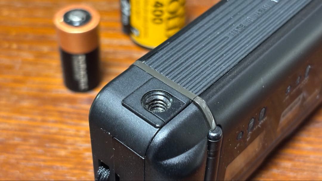 Konica Big Mini BM-301 フィルムカメラ 電池 フィルムつき