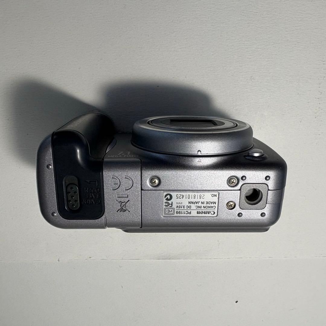 Canon キヤノン　PowerShot A710IS PC1199 カメラ