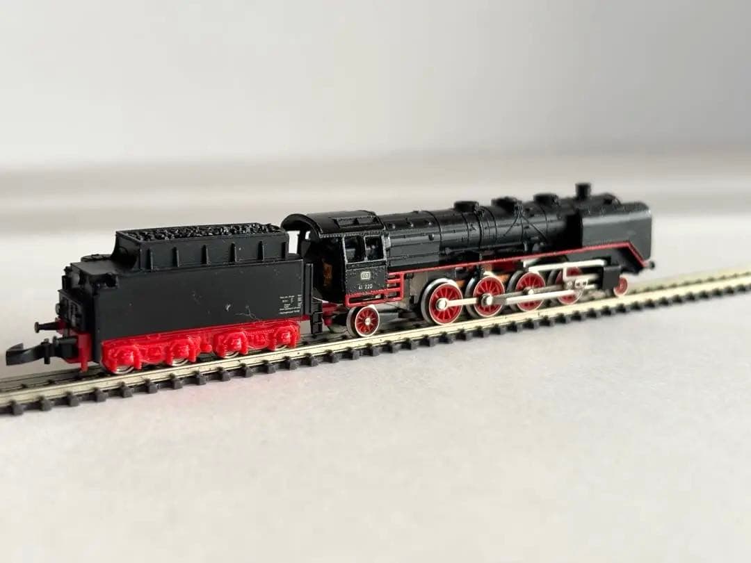 メルクリン mini-club 　8827 BR41 高速貨物列車用大型重機関車