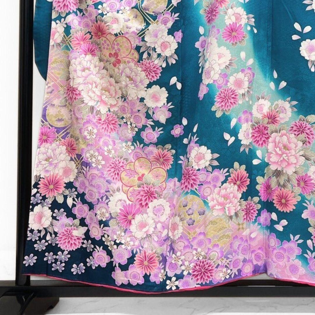 振袖　刺繍　牡丹　桜花　菊花　花吹雪　成人式　晴れの日　着物　075a p