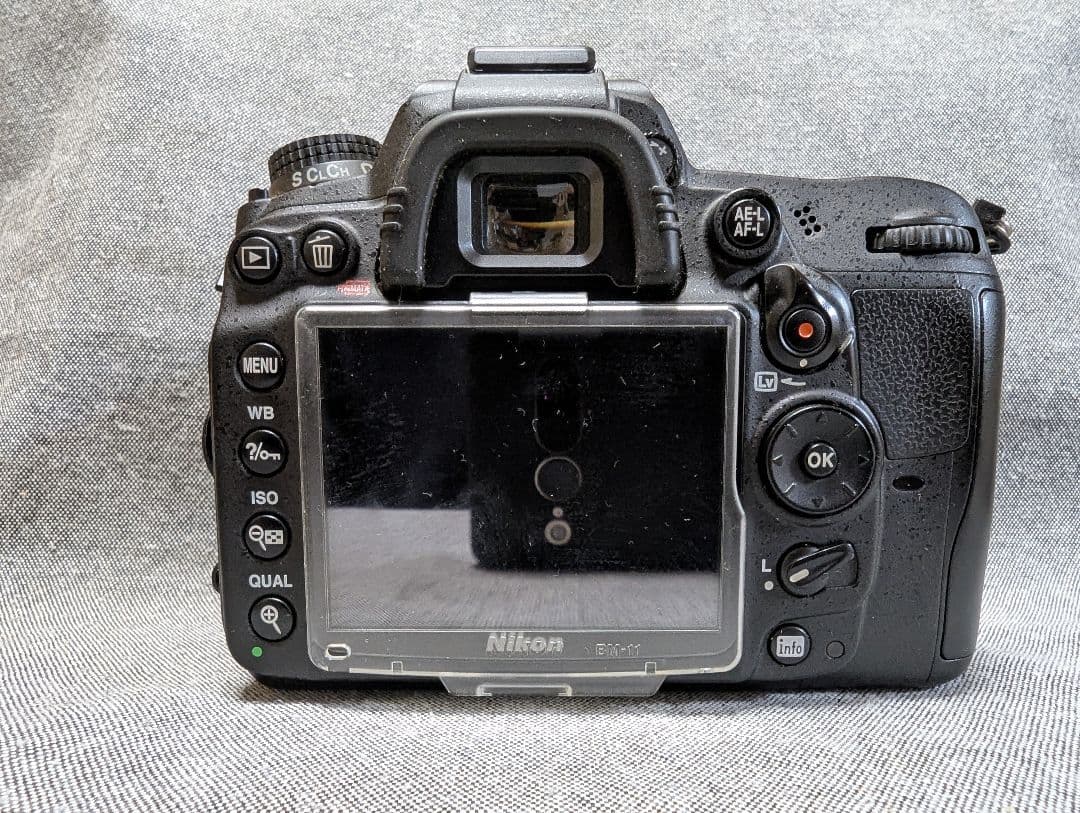 ★値下げ★【完動美品・付属品完備＋オマケ】Nikon D7000 Wレンズセット