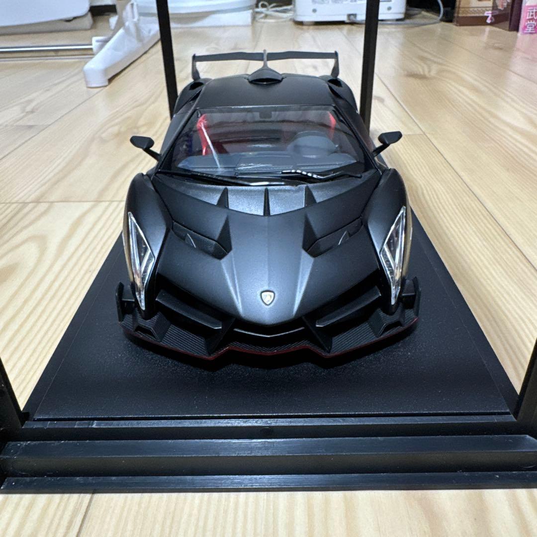 Lamborghini Veneno ミニカー 1/18