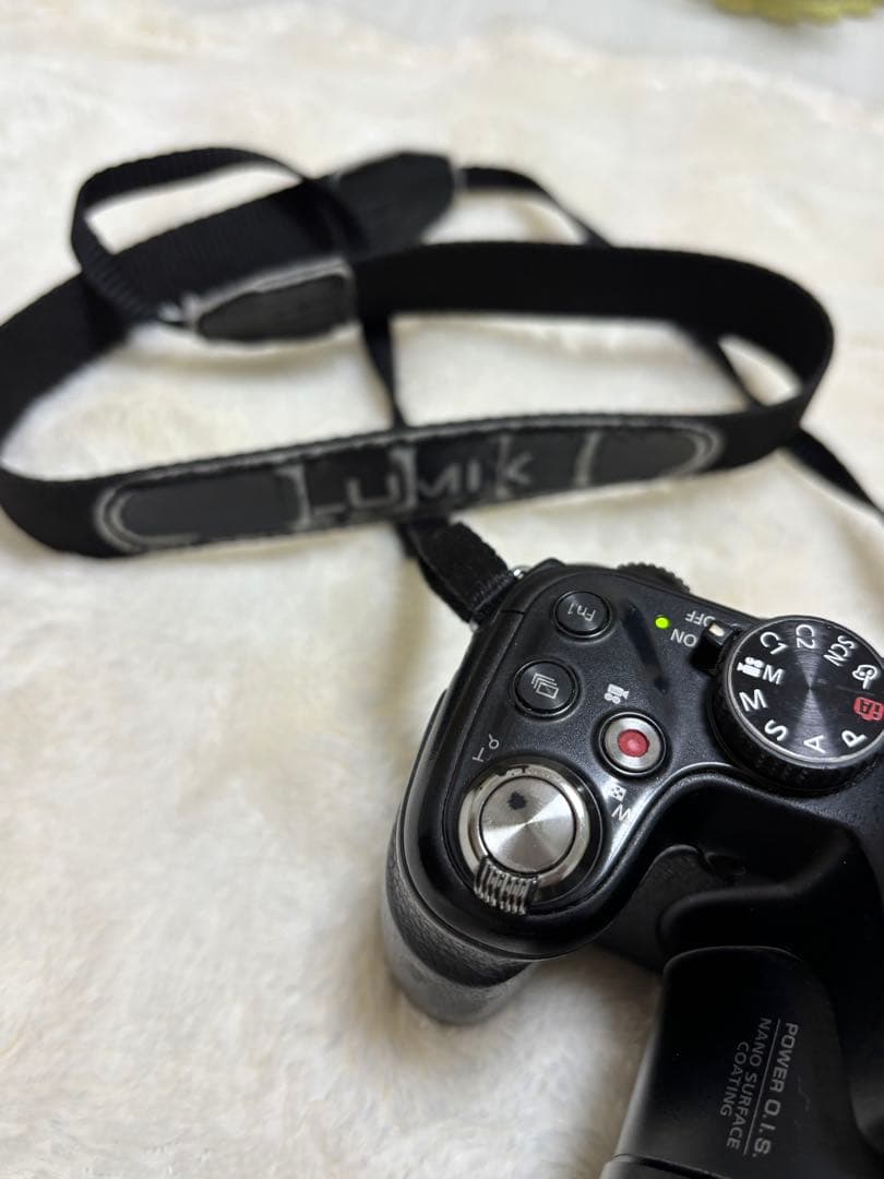 Panasonicコンパクトデジタルカメラ DMC-FZ200