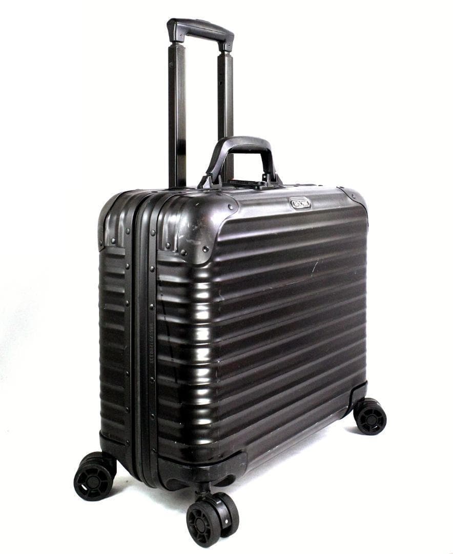 リモワ 986.67 トパーズ『ステルス』 4輪TSAビジネス・トロリー 26L