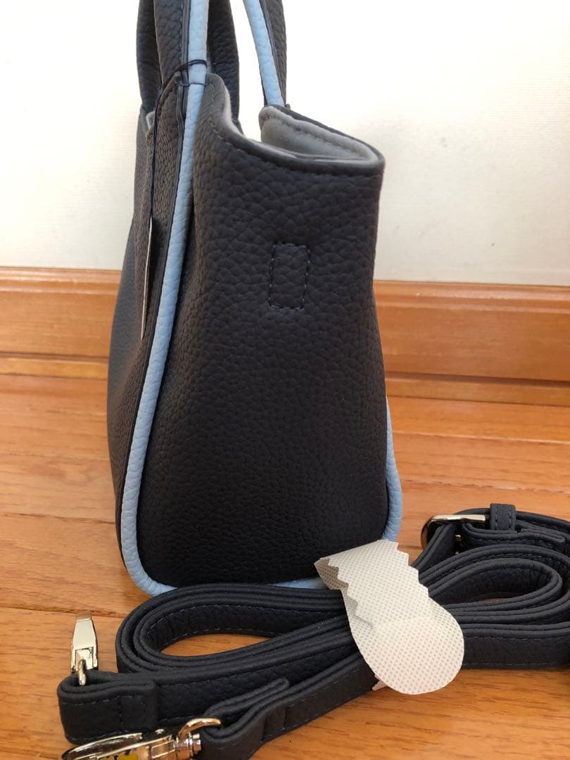 キタムラネイビーショルダーバッグ新品タグ付定価17000円