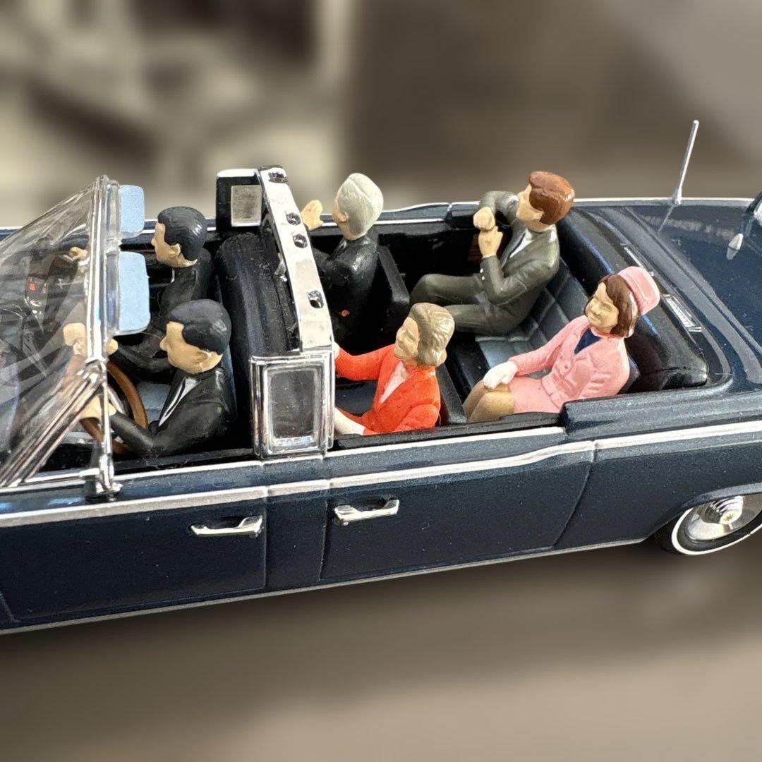 [入手困難]MINICHAMPS THE KENNEDY CAR