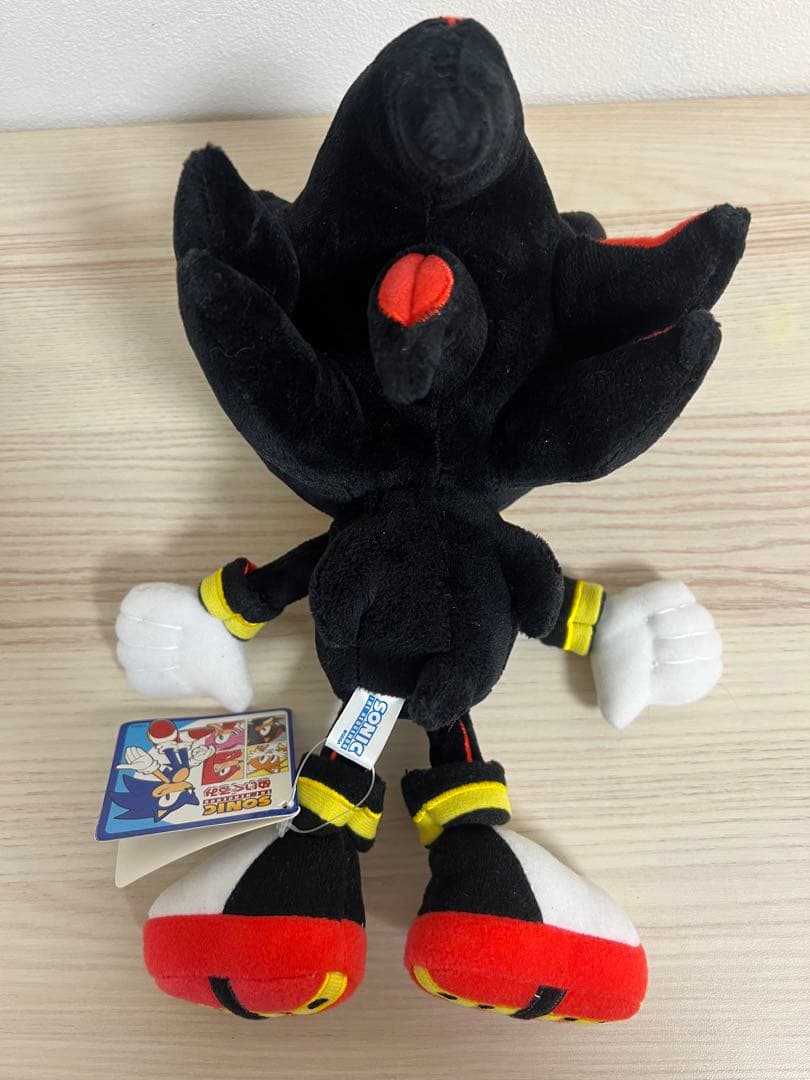 美品タグ付き　シャドウ・ザ・ヘッジホッグ 三英貿易　ぬいぐるみ