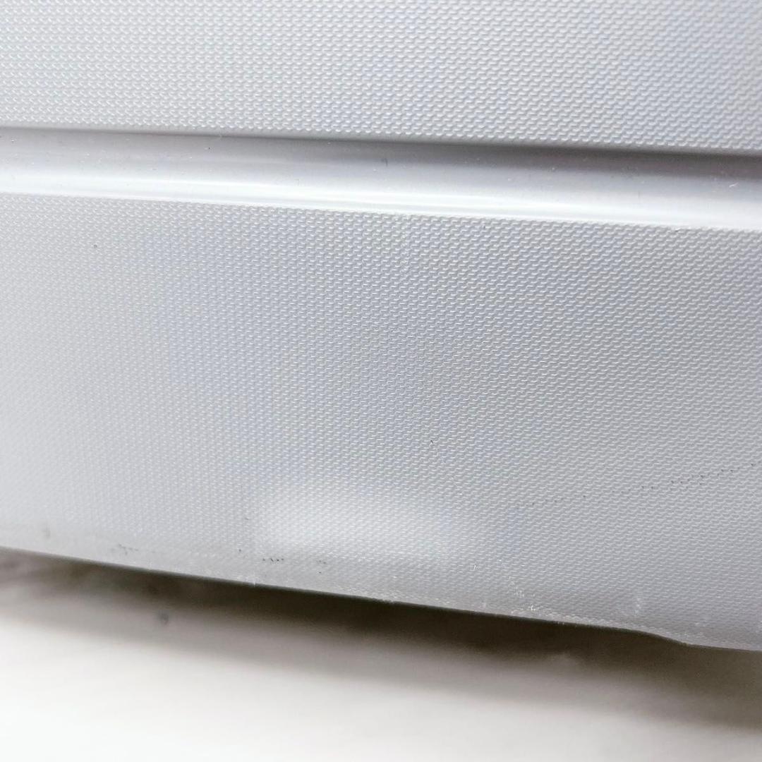 サムソナイト　 freeform フリーフォーム　ライトグレー　スーツケース