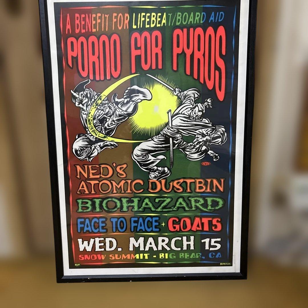 TAZ PORNO FOR PYROS ポスター額付き