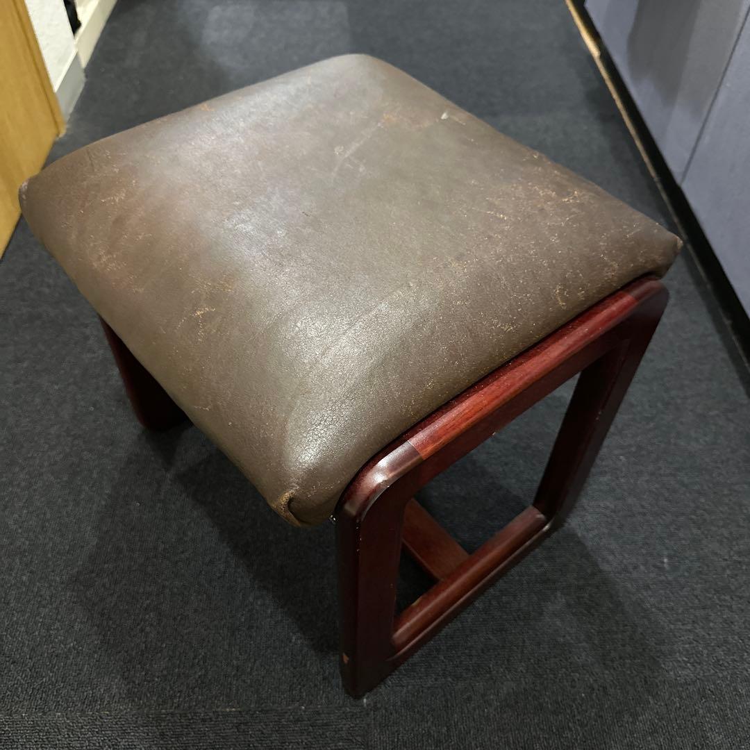 【一点物】カリモク　ヴィンテージ　オットマン　スツール　牛皮