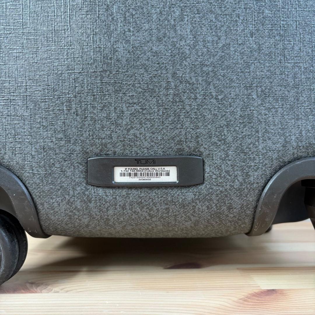 美品　TUMI Alpha 2 キャリーケース　キャリーバッグ　4輪　35L相当