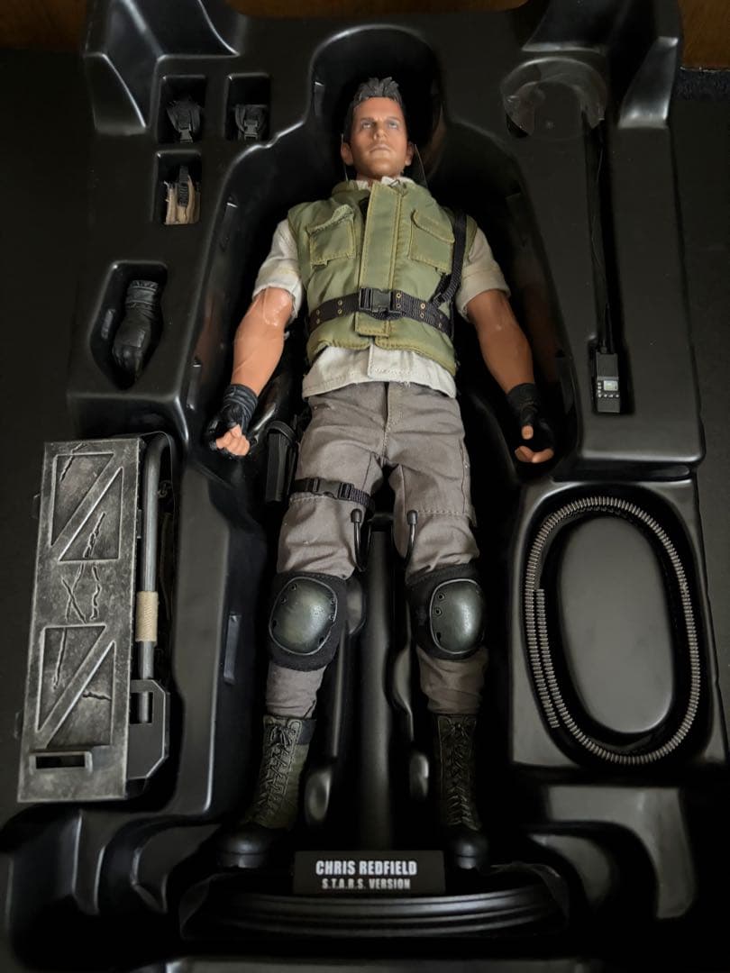 クリス・レッドフィールド　ホットトイズ　S.T.A.R.S. バイオハザード5