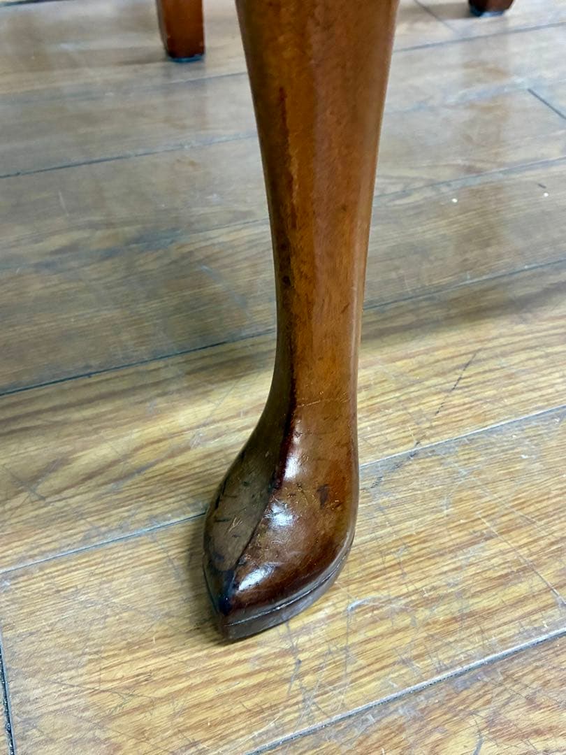 管445☆イギリス製☆Lloyd's Antiques☆クィーンアンチェアー