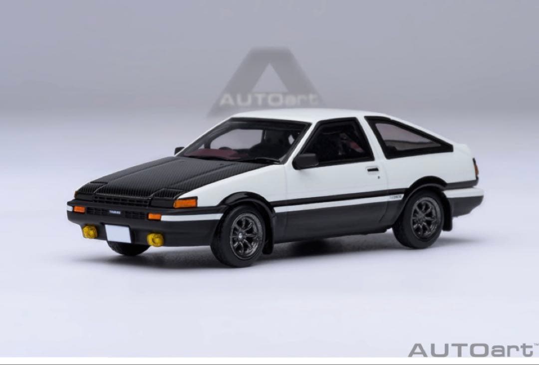 AUTO art頭文字D トレノAE86 ファイナルバージョン　1/64ミニカー