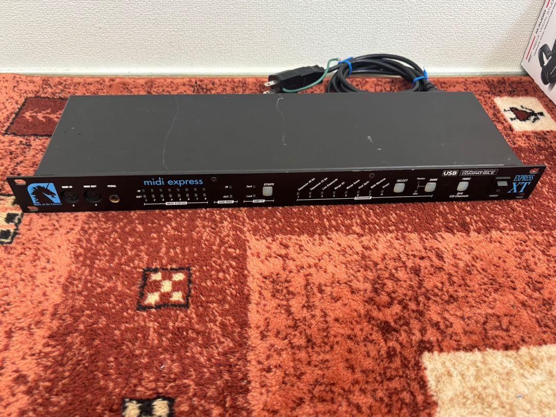 MOTU　MIDI Express XT　MidiXT MIDIインターフェース