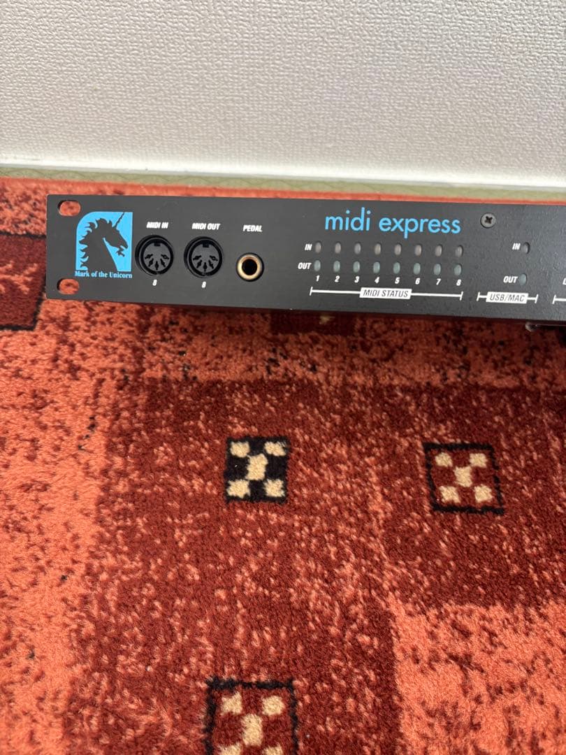MOTU　MIDI Express XT　MidiXT MIDIインターフェース