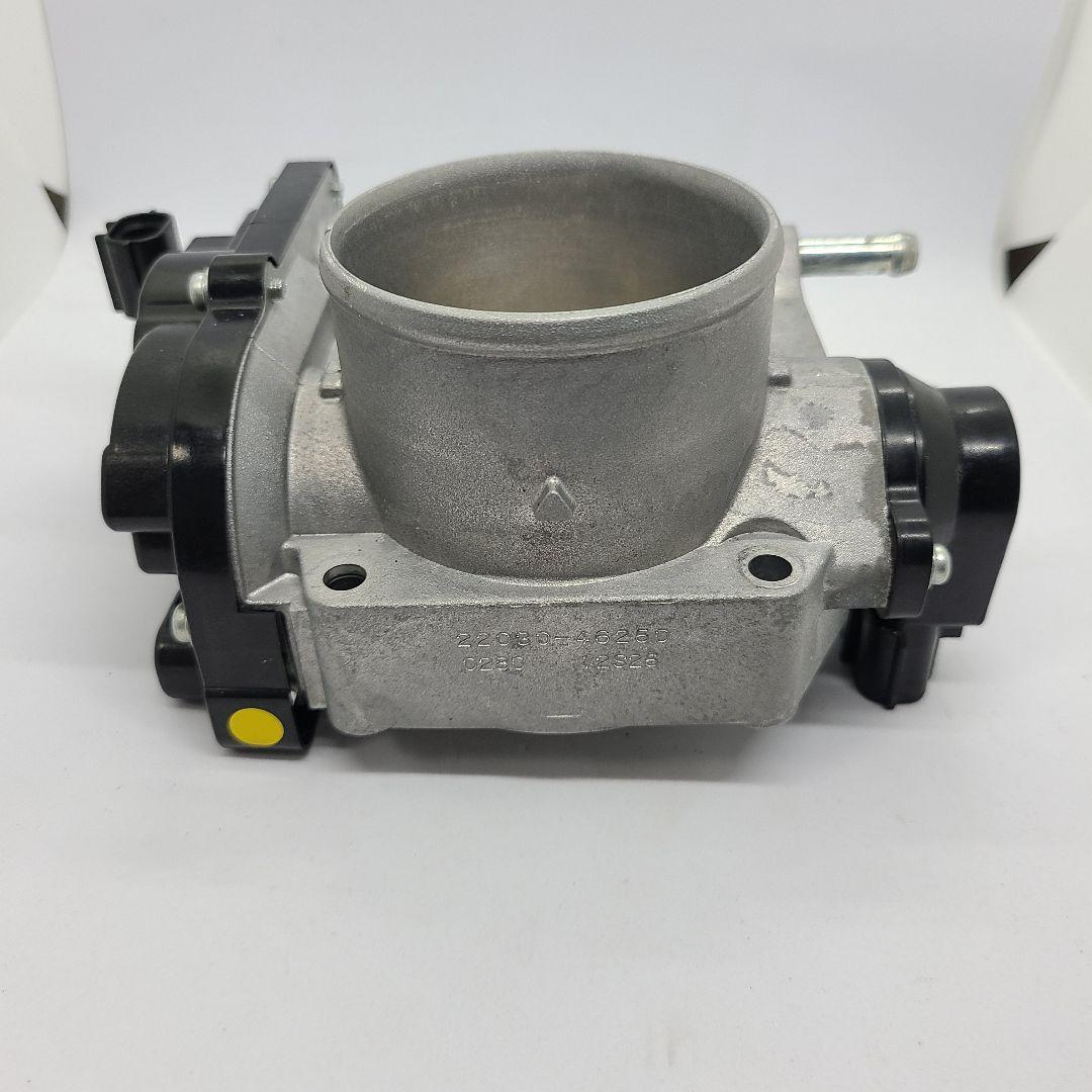 中*二様 トヨタ スロットルボディ リビルト 22030-46250