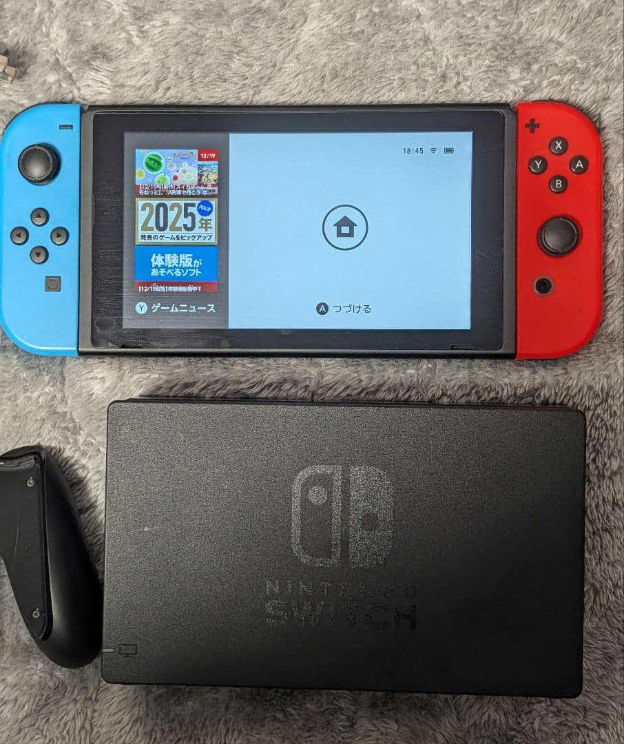 任天堂スイッチ 本体 Nintendo Switch joy-con 赤 青