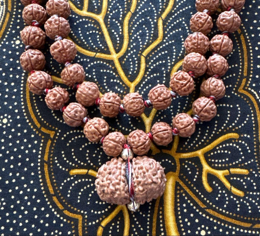 よっちさま専用　ルドラクシャマーラー　トップ　ガウリシャンカール