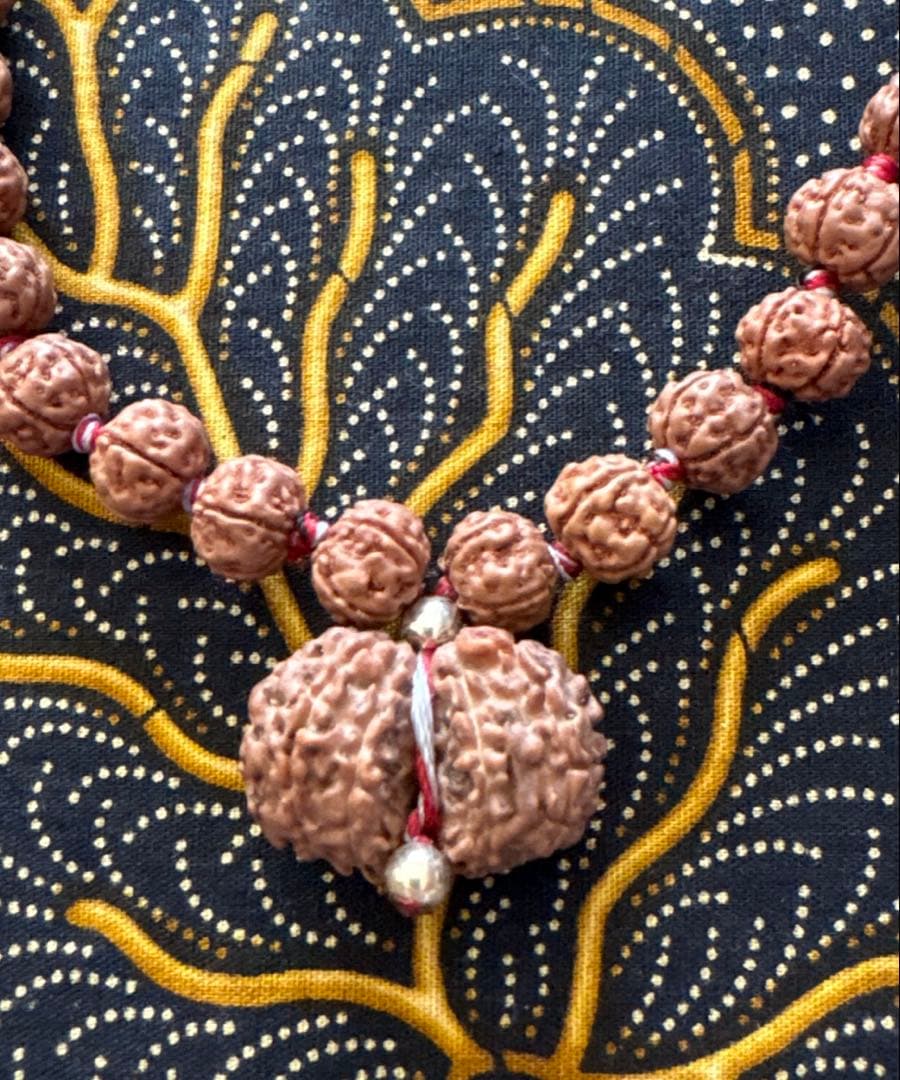 よっちさま専用　ルドラクシャマーラー　トップ　ガウリシャンカール