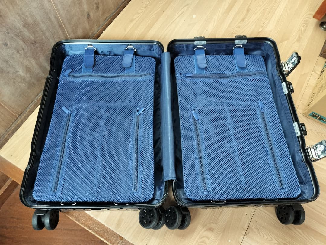 リモワ風 キャリーケース 36L 4輪 機内持ち込み RIMOWA