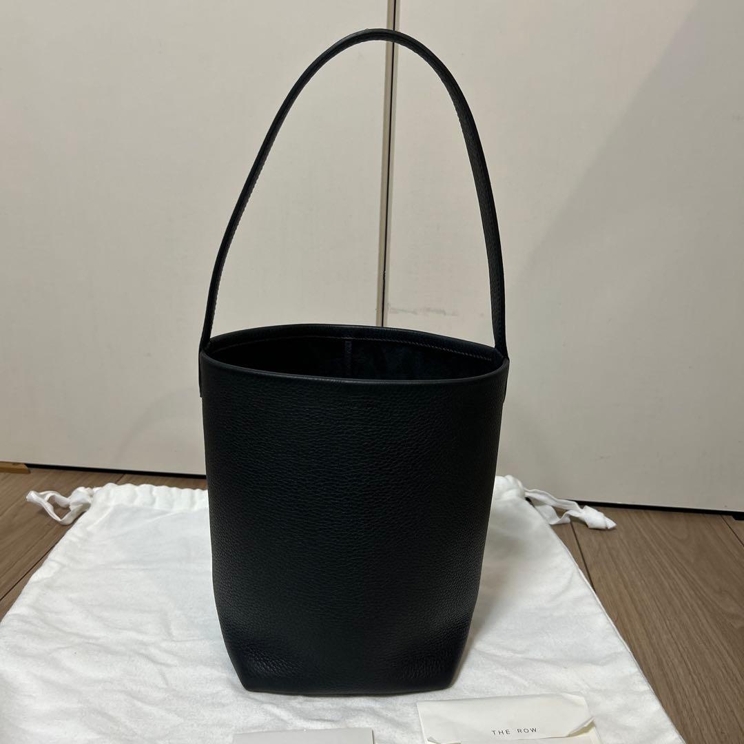 THE ROW SMALL NUS PARK TOTE ブラック