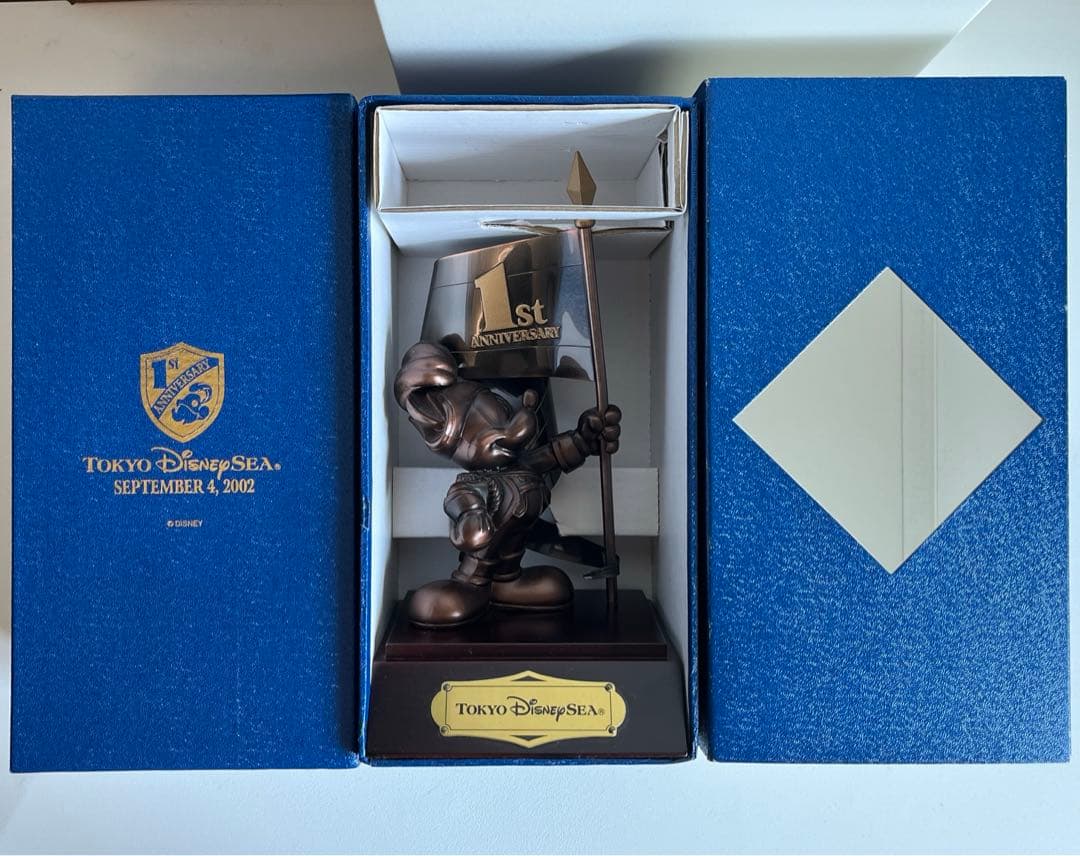 【値下げ】東京ディズニーシー1st.アニバーサリーミッキーブロンズフィギュア