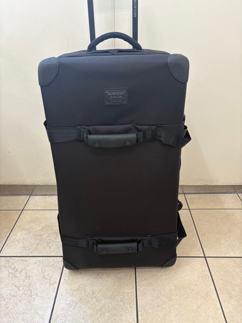 Burton wheelie sub 116L ブラック キャリーケース