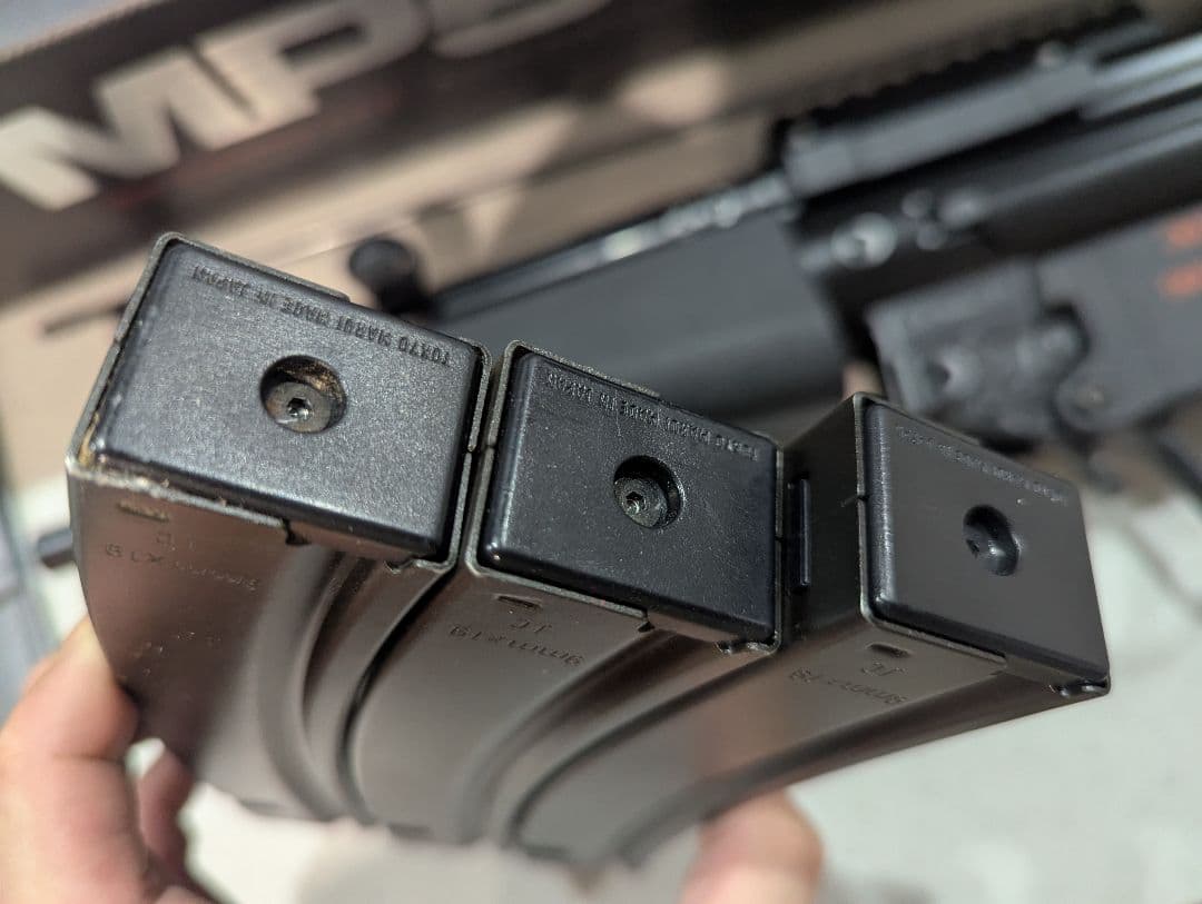 東京マルイ次世代電動ガン MP5 A5 サイトマウント マガジン3本 バッテリー