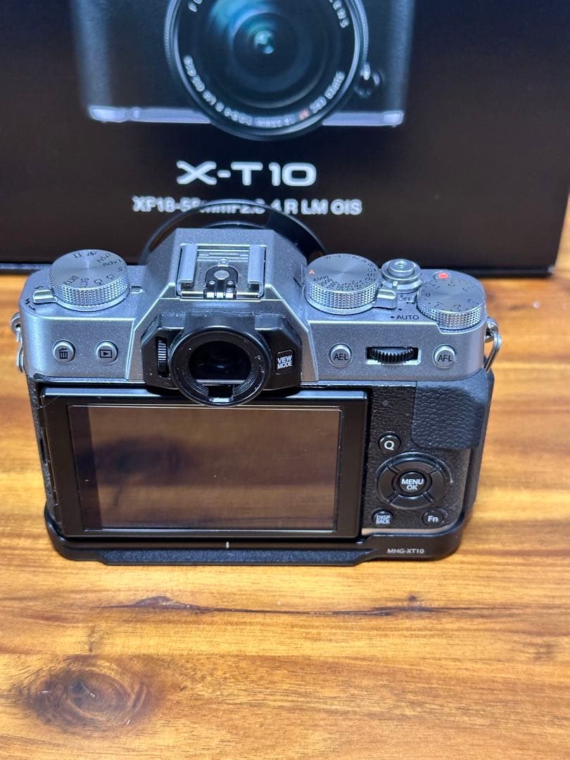 FUJIFILM X-T10 ＋マニュアルレンズ＋ハンドグリップ＋バッテリー3個