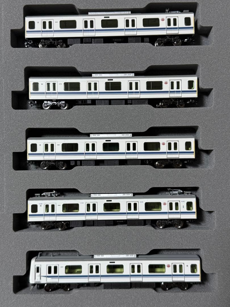 KATO 東急電鉄5050系4000番台<新幹線ラッピングトレイン>