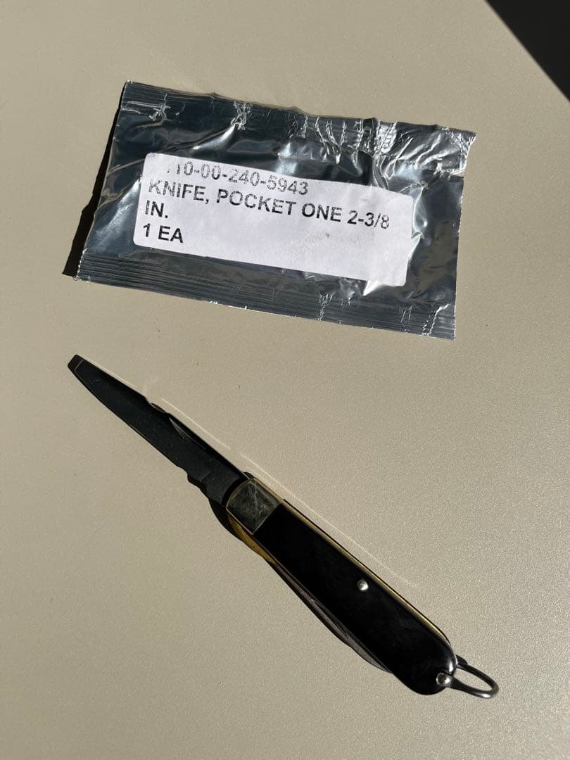 米軍放出未使用品ポケットナイフ 折りたたみナイフCAMILLUS 2枚ブレード